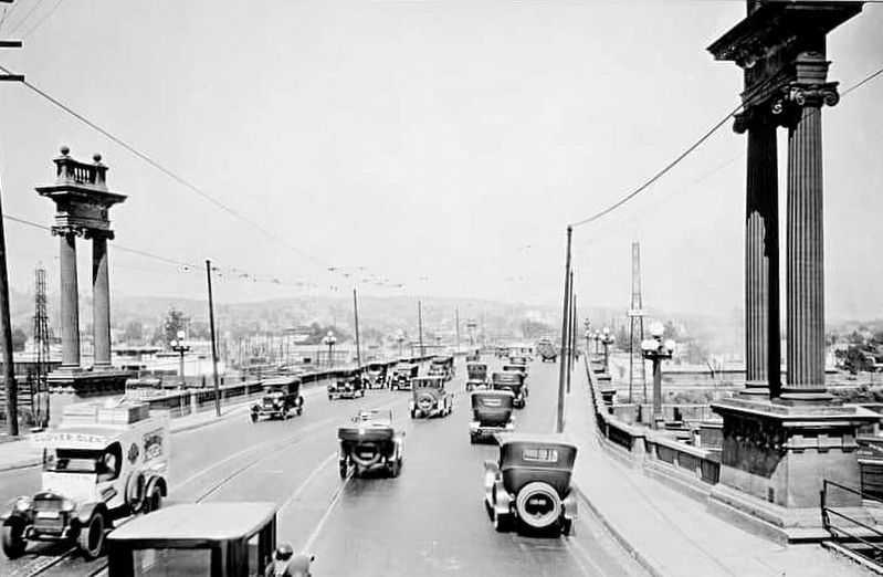 Buena Vista Street Viaduct image. Click for full size.