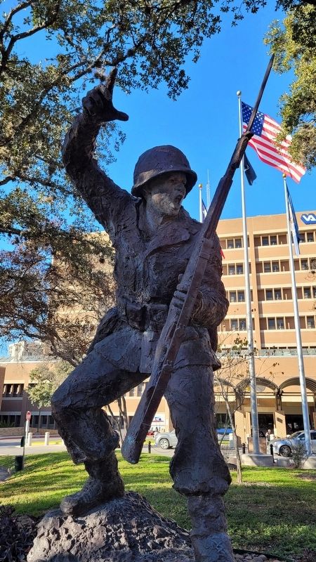 The Audie Leon Murphy Statue image. Click for full size.