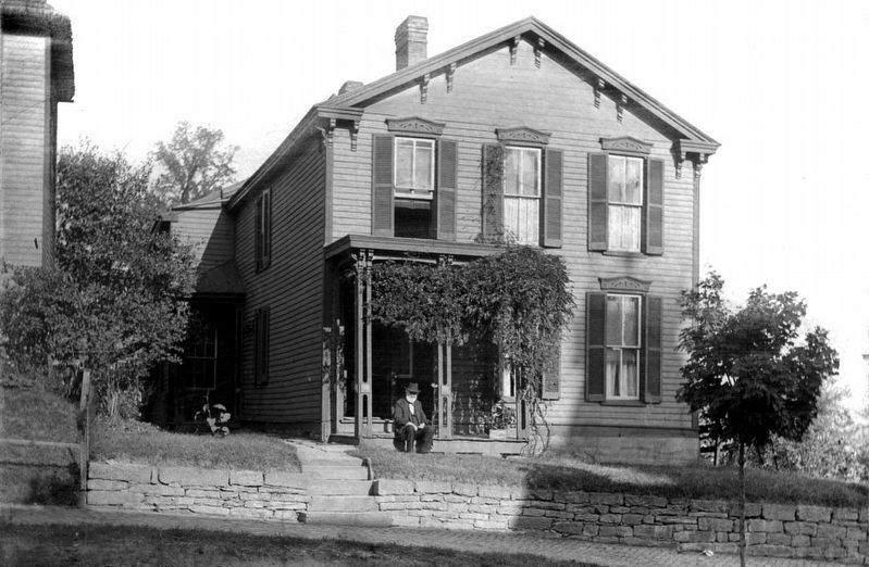 Gov. Francis H. Pierpont<br>and the Old House at Fairmont, W. Va. image. Click for full size.