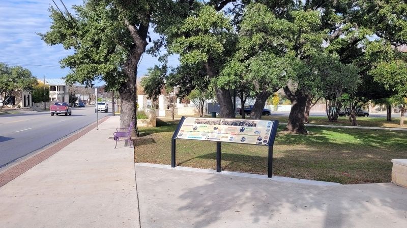 The view of the History of Veterans Plaza Marker along the street image. Click for full size.