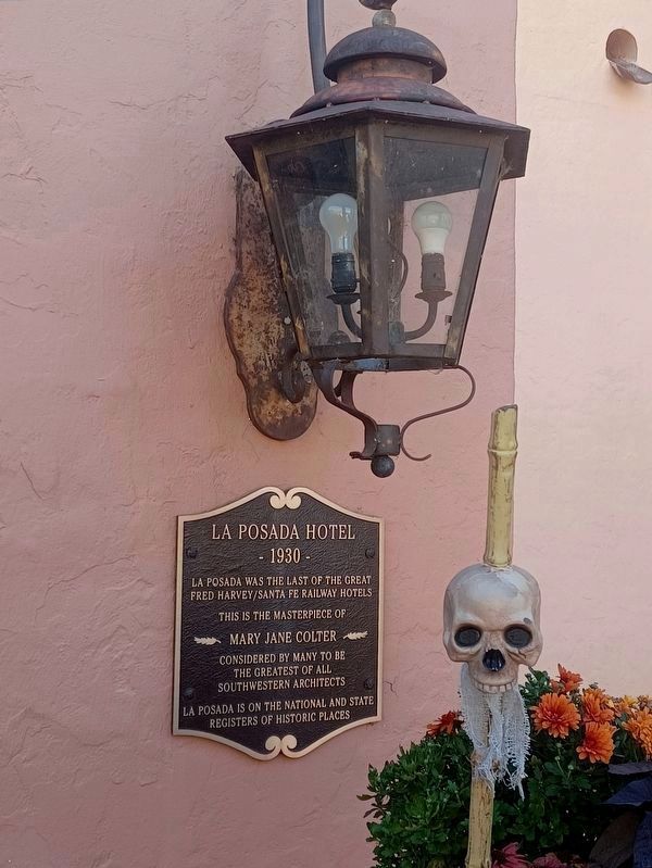 La Posada Hotel Marker and Historic Lamp image. Click for full size.