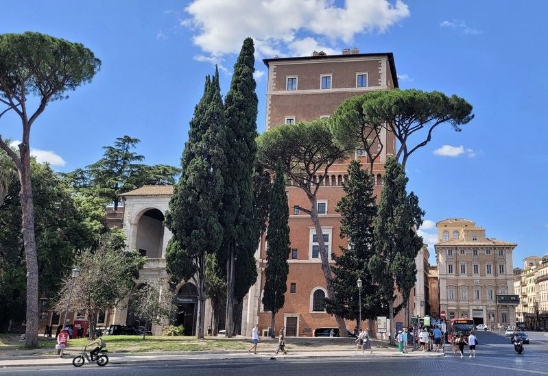 The view of the National Museum of Palazzo Venezia from across the street. Click for full size. The view of the National Museum of Palazzo Venezia from across the street image. Click for full size.
