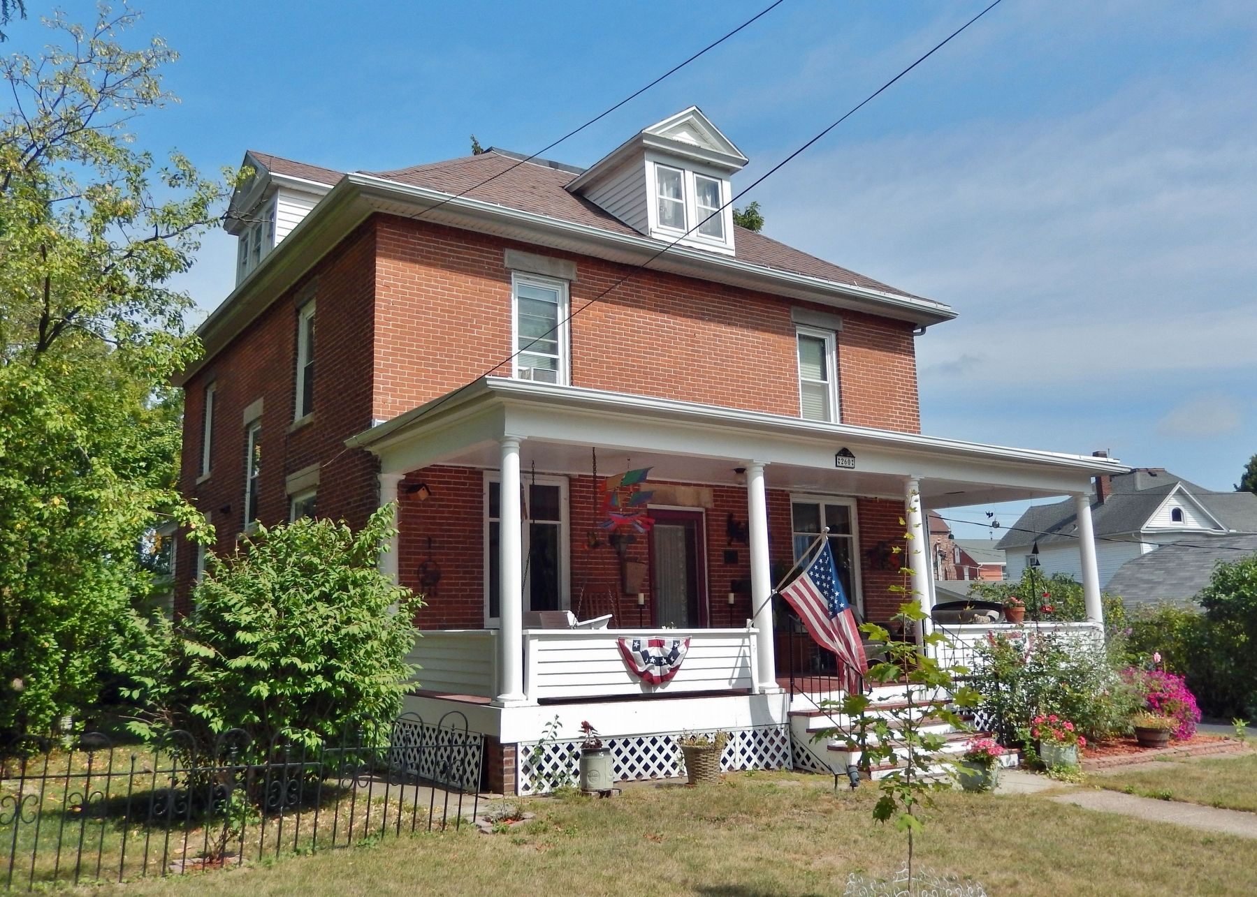 C. C. Grindell House (<i>southwest elevation</i>). Click for full size. C. C. Grindell House (<i>southwest elevation</i>) image. Click for full size.