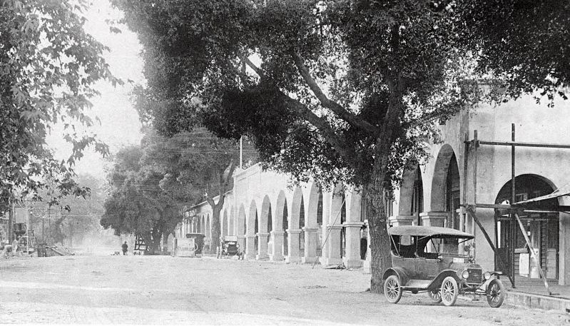 The Ojai Arcade. Click for full size. The Ojai Arcade image. Click for full size.