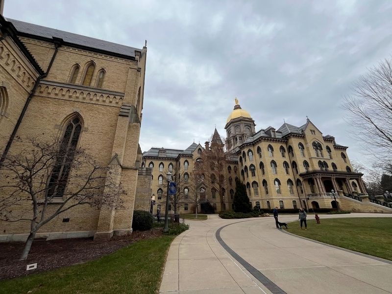 Basilica of Sacred Heart and Main Building image. Click for full size.