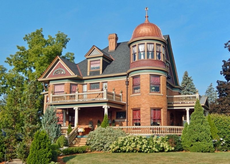 The Frank Burg House (<i>northeast elevation</i>) image. Click for full size.