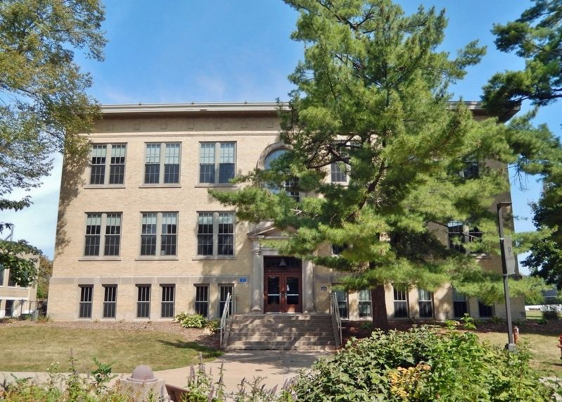 Marker detail: Ullrich Hall (<i>south elevation</i>). Click for full size. Marker detail: Ullrich Hall (<i>south elevation</i>) image. Click for full size.