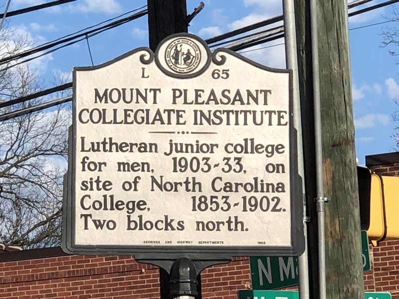 Mount Pleasant Collegiate Institute Marker image. Click for full size.