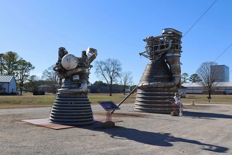 Left: The J-2 Engine. Right: The F-1 Engine. Click for full size. Left: The J-2 Engine. Right: The F-1 Engine image. Click for full size.