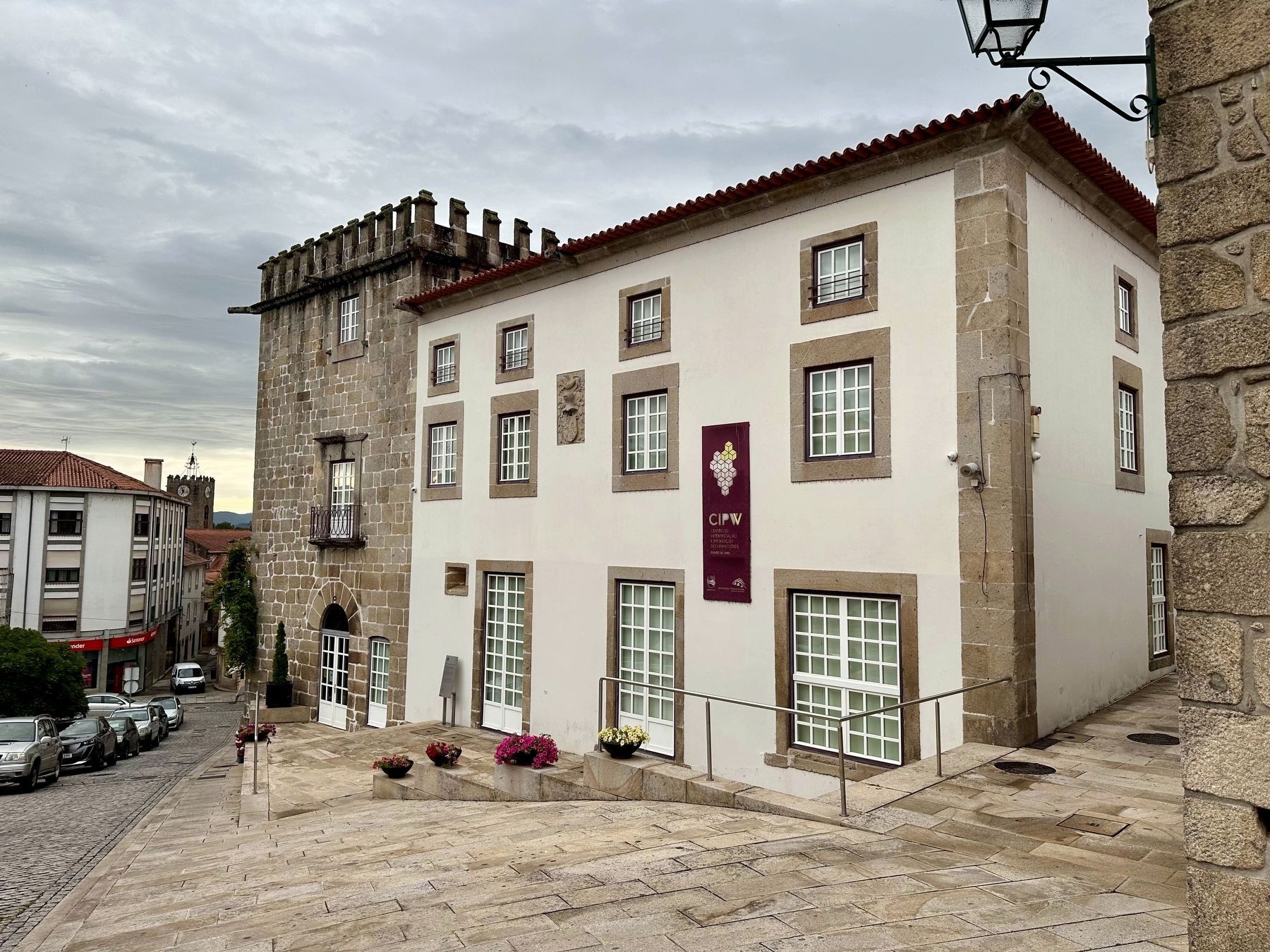 Casa Torreada / Tower-House and Marker image. Click for full size.