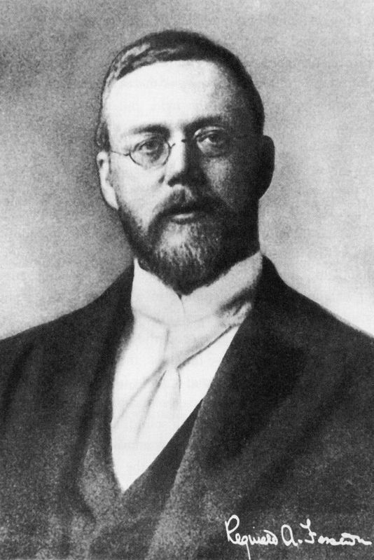 Reginald Fessenden (1866-1932) image. Click for full size.