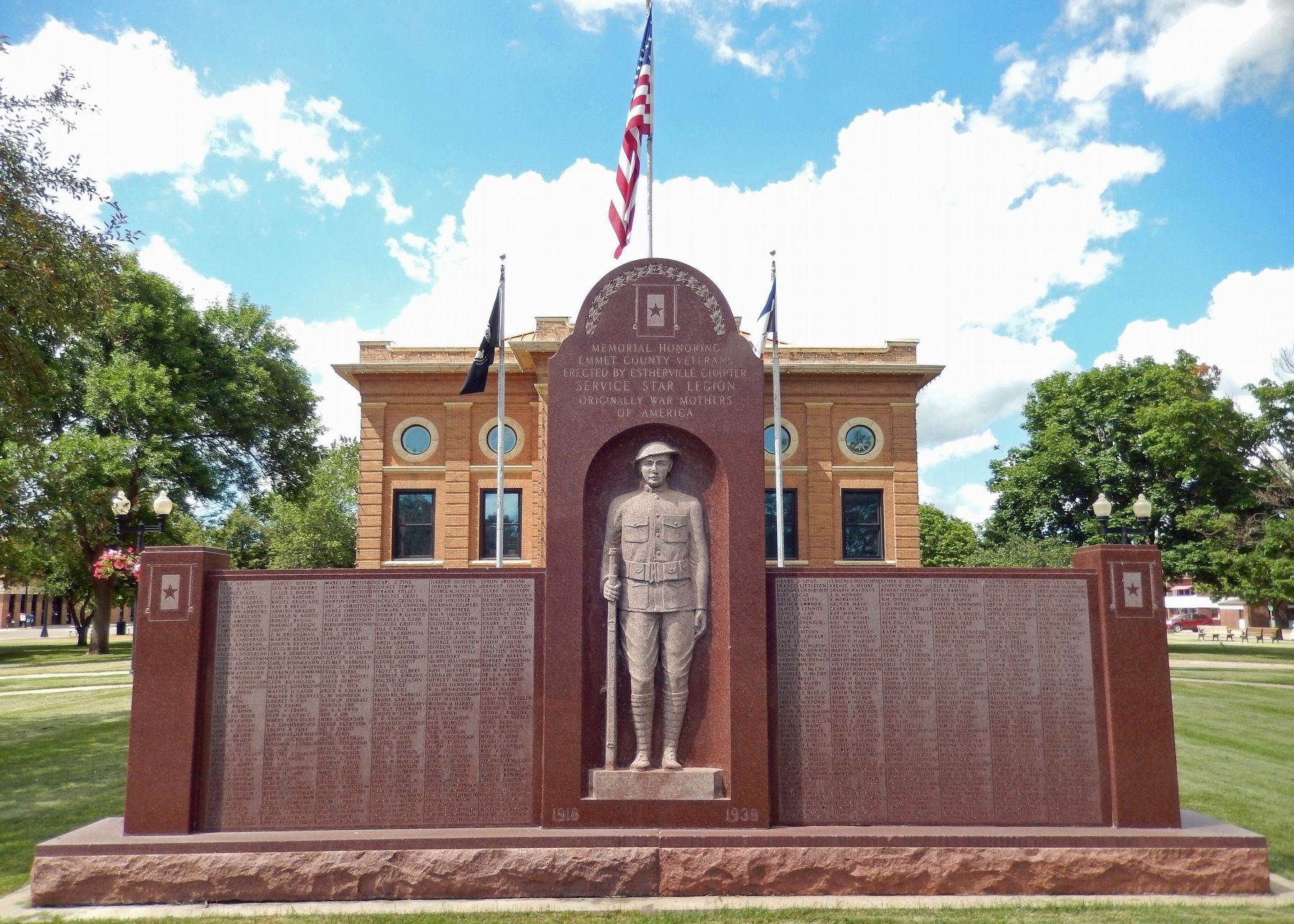 Emmet County Veterans Memorial image. Click for full size.