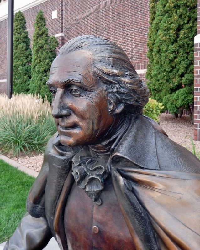 George Washington Sculpture image. Click for full size.