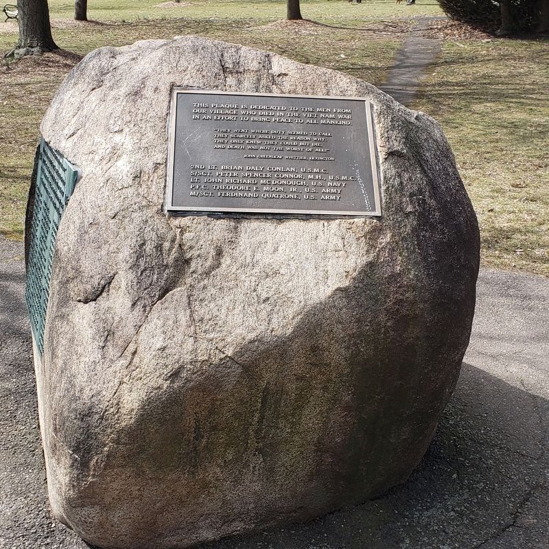 Plaque for Viet Nam War image. Click for full size.