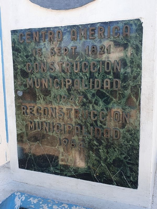 Nearby Central American Independence Tablet image. Click for full size.