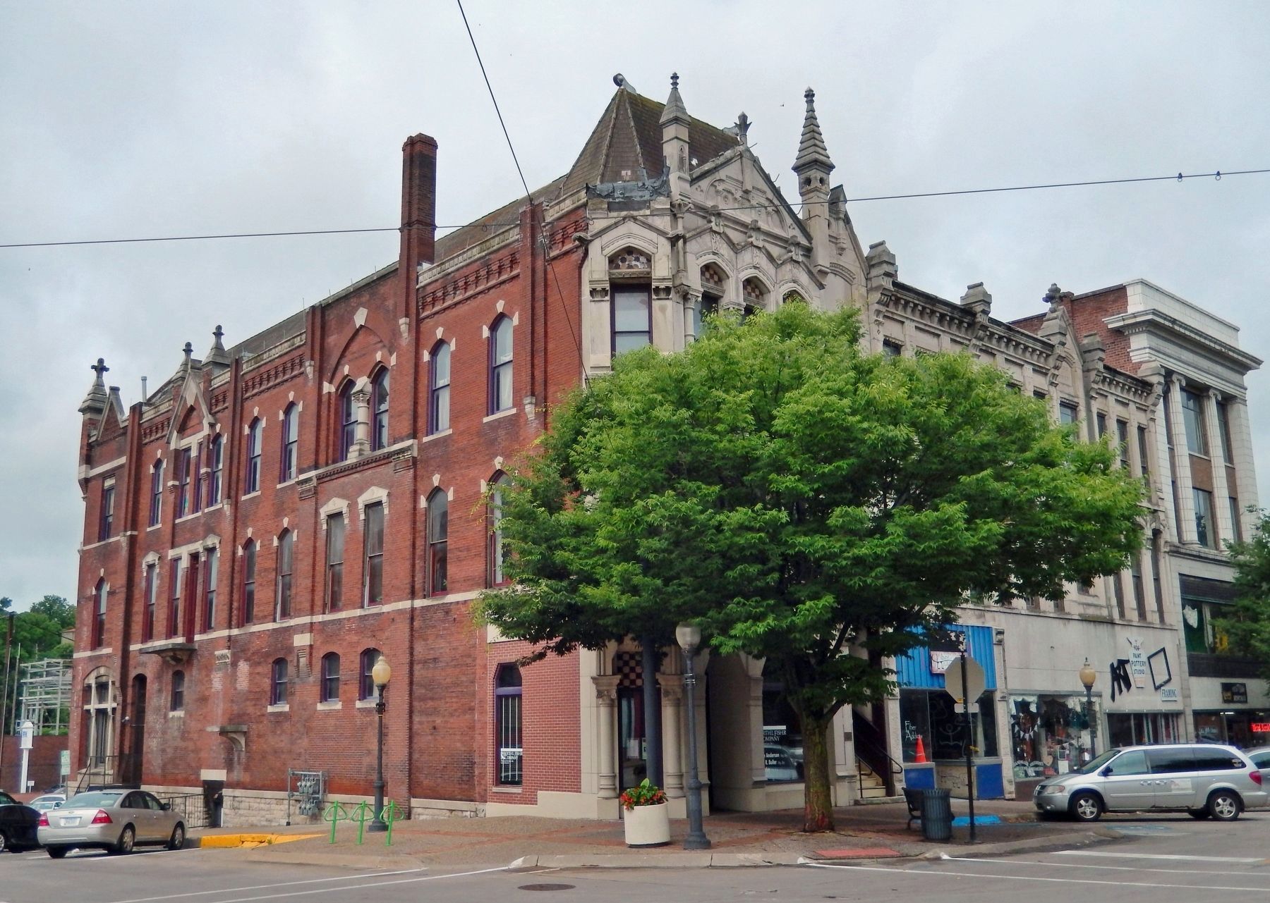 Hedge's Building / Hedge Block (<i>northeast elevation</i>) image. Click for full size.
