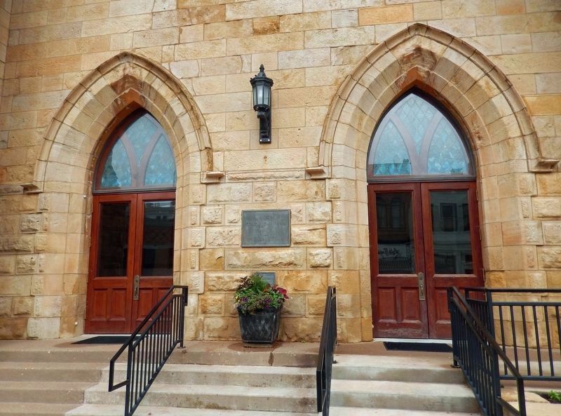 First Congregational Church Entrance image. Click for full size.