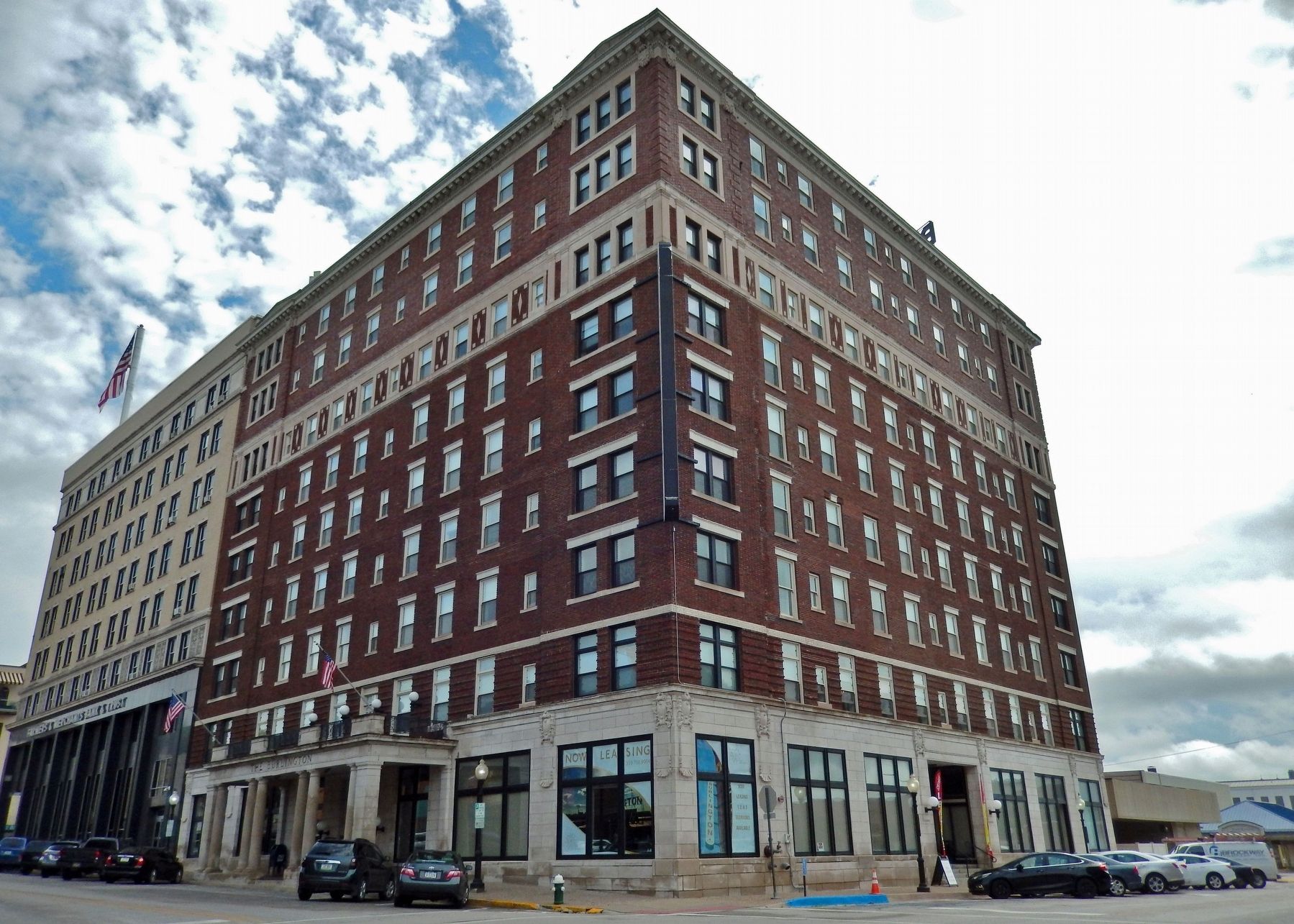 Hotel Burlington (<i>southwest elevation</i>) image. Click for full size.