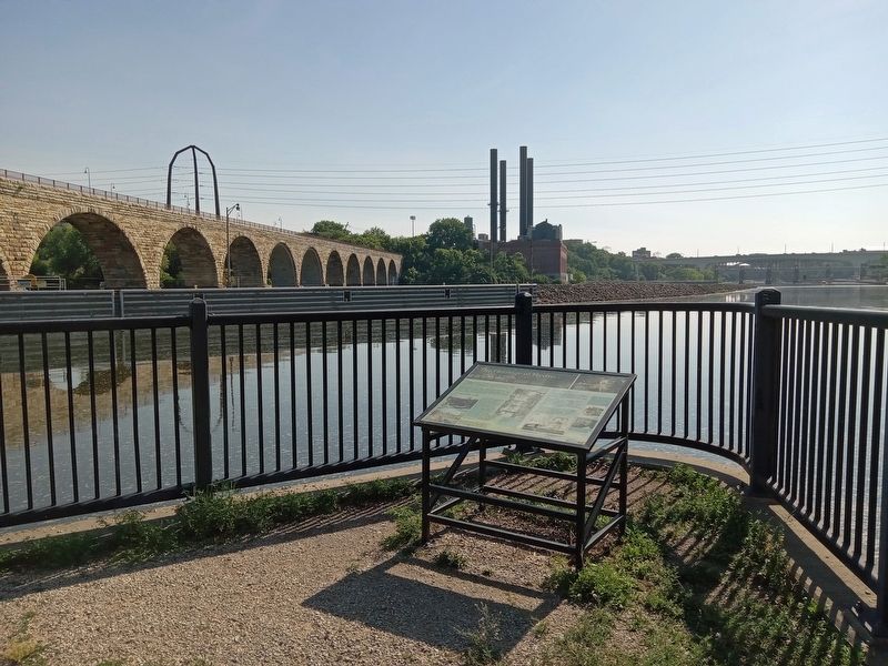 The Heritage of Hydro Marker just downstream from the Stone Arch Bridge image. Click for full size.