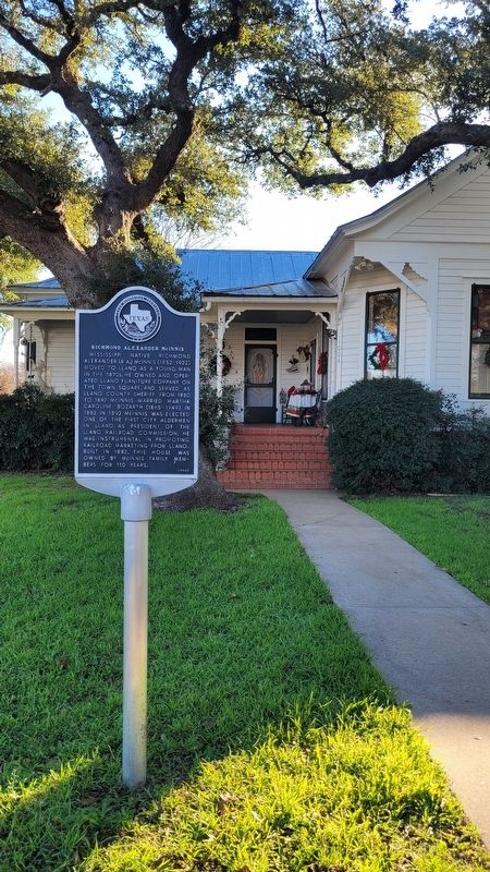 The Richmond Alexander McInnis House and Marker image. Click for full size.