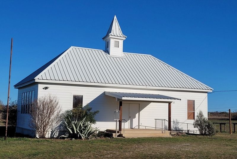 The Lone Grove School and Marker image. Click for full size.