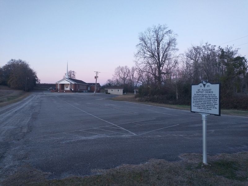 Mt. Pleasant Baptist Church Marker. Click for full size. Mt. Pleasant Baptist Church Marker image. Click for full size.