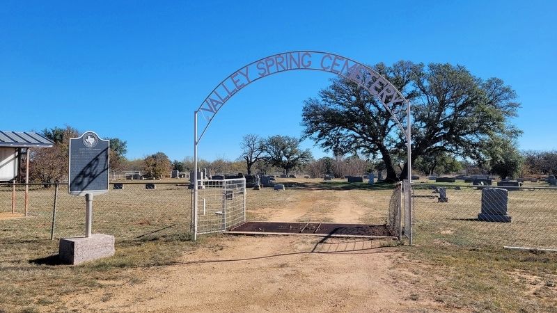 The Valley Spring Cemetery and Marker image. Click for full size.