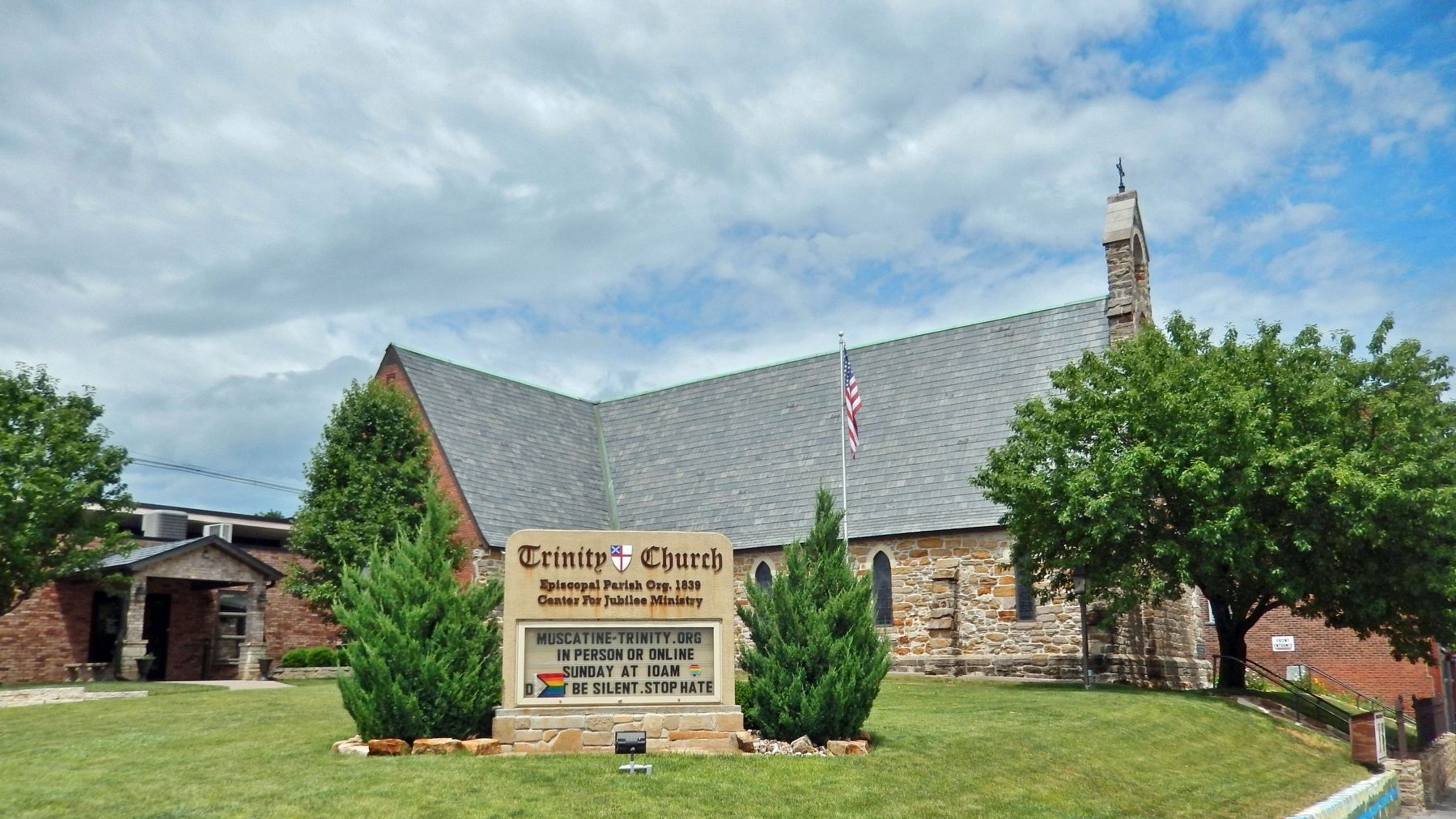Trinity Episcopal Church (<i>west elevation</i>) image. Click for full size.