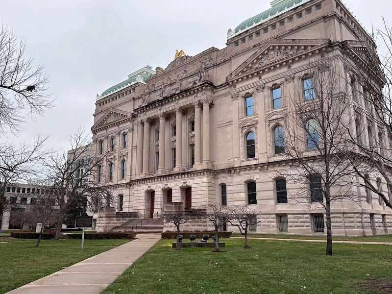 State Capitol and Marker. Click for full size. State Capitol and Marker image. Click for full size.