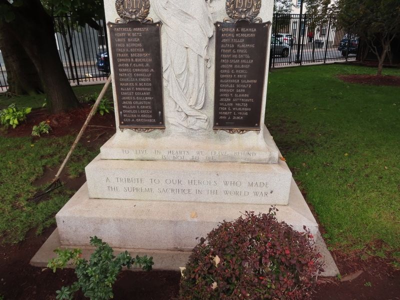 Union City World War I Memorial image. Click for full size.