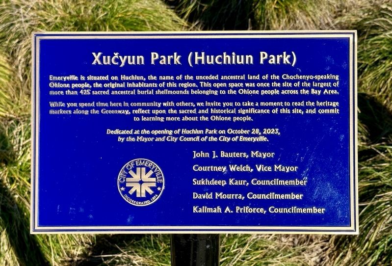 Xučyun Park (Huchiun Park) Marker image. Click for full size.