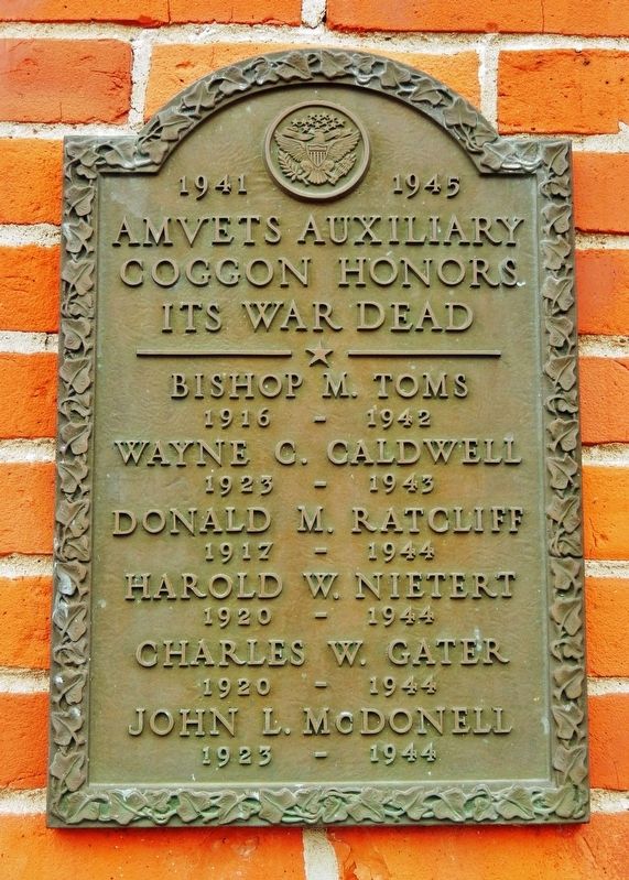 Amvets Auxiliary Coggon Honors its War Dead Marker image. Click for full size.