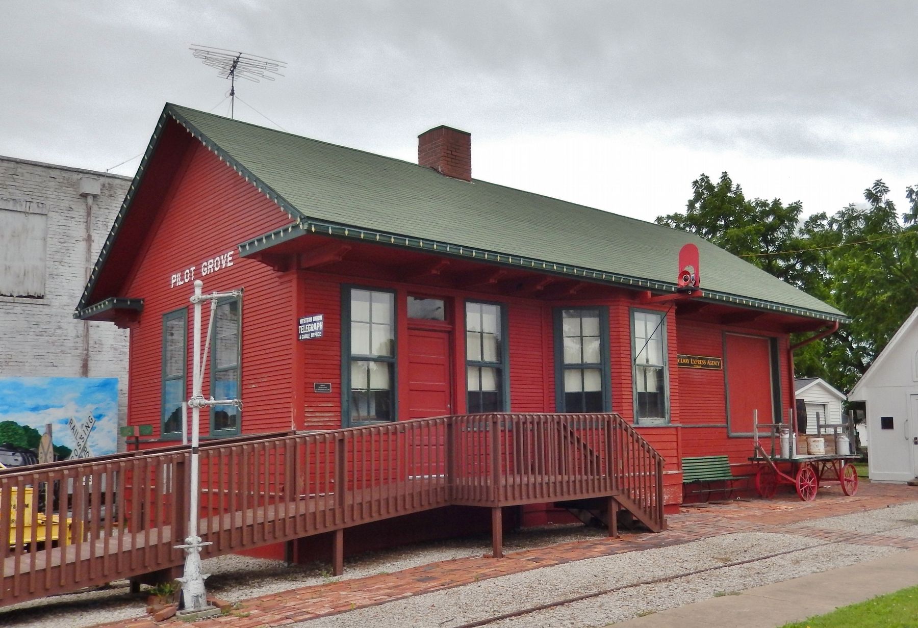 Pilot Grove Railroad Depot (<i>northwest elevation</i>). Click for full size. Pilot Grove Railroad Depot (<i>northwest elevation</i>) image. Click for full size.