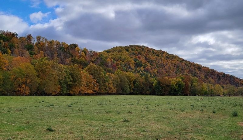 Sitlington's Hill. Click for full size. Sitlington's Hill image. Click for full size.