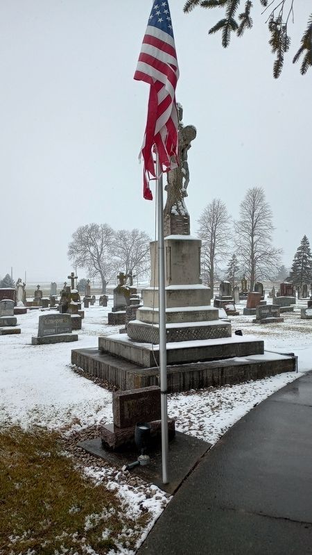 Saint Wendelin Cemetery Veterans Memorial image. Click for full size.