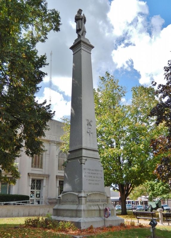 Grundy County Civil War Memorial image. Click for full size.