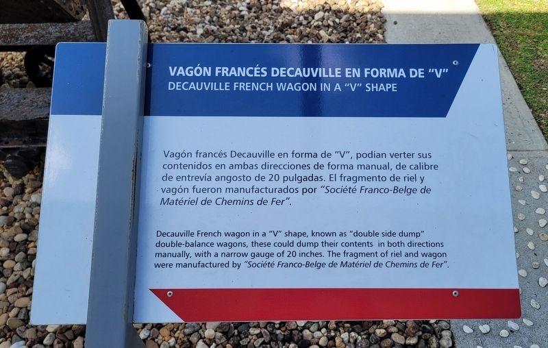 Vagón Francés Decauville en Forma de "V" / Decauville French Wagon in a "V" Shape Marker. Click for full size. Vagón Francés Decauville en Forma de "V" / Decauville French Wagon in a "V" Shape Marker image. Click for full size.