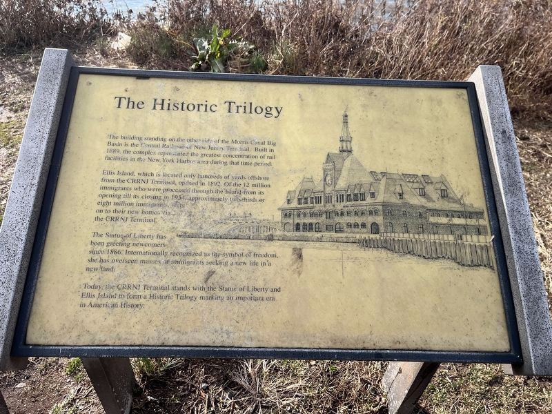 The Historic Trilogy Marker image. Click for full size.