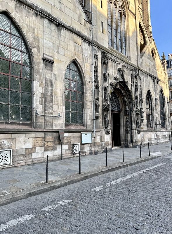 Eglise/Church Saint-Nicolas-des-Champs Marker - wide view image. Click for full size.