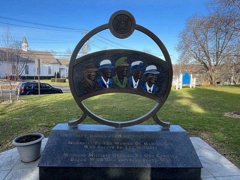 Memorial To The Women Of Huntington Who Served In The Military Marker image. Click for full size.