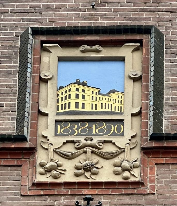 Decorative commemorative relief. Click for full size. Decorative commemorative relief image. Click for full size.