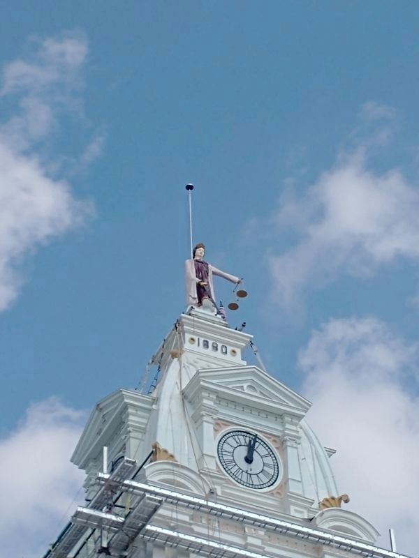 Lady Justice image. Click for full size.