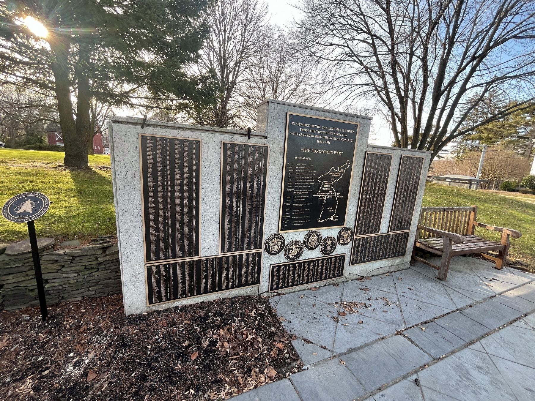 Korean Conflict Memorial Marker image. Click for full size.