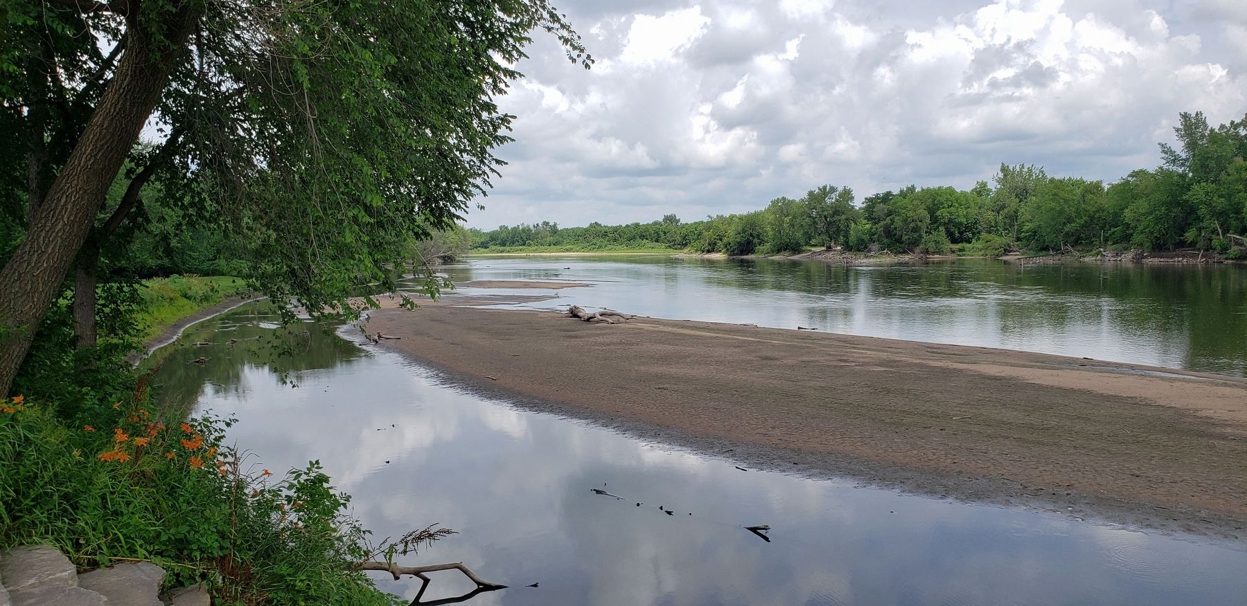 The Cedar River image. Click for full size.