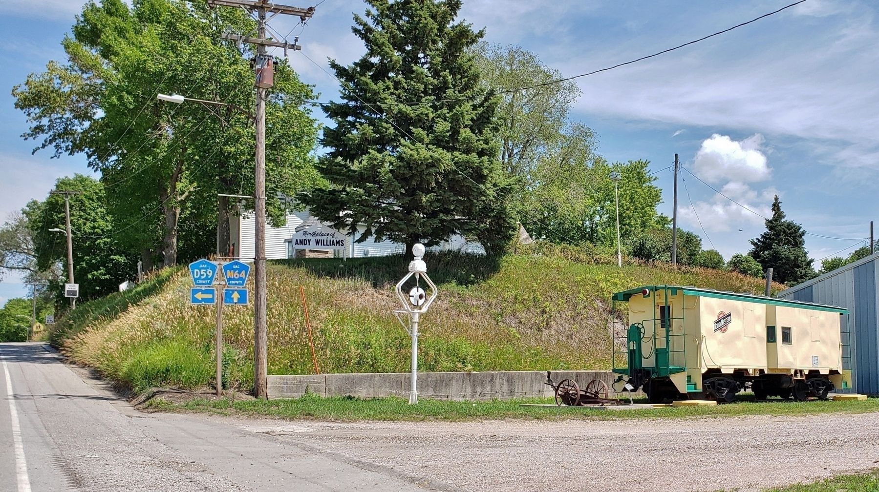 Slip Scraper & Andy Williams� Birthplace image. Click for full size.