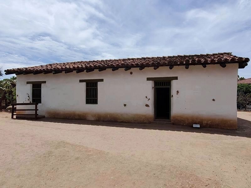 Casa de Machado and Marker image. Click for full size.
