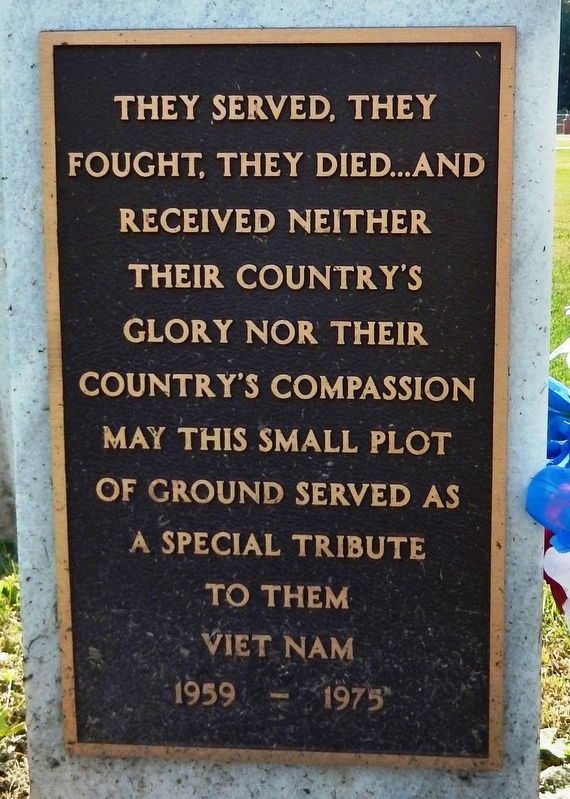 Vietnam Memorial. Click for full size. Vietnam Memorial image. Click for full size.