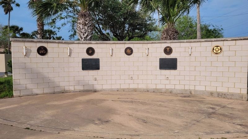 Veterans' Park Walls of Honor Marker image. Click for full size.