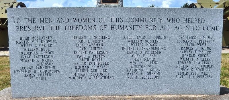 Lest We Forget Memorial (<i>center panel</i>) image. Click for full size.