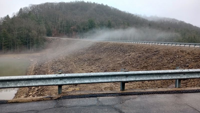 Pleasant Hill Dam image. Click for full size.